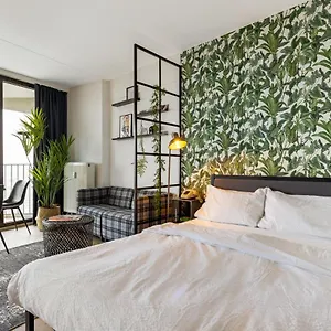 Bright - Stunning View & Tropical Vibes - Studio , Augsburg Deutschland