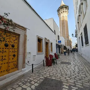 https://dar-hamouda-medina-de-tunis.tunis-best-hotels.com